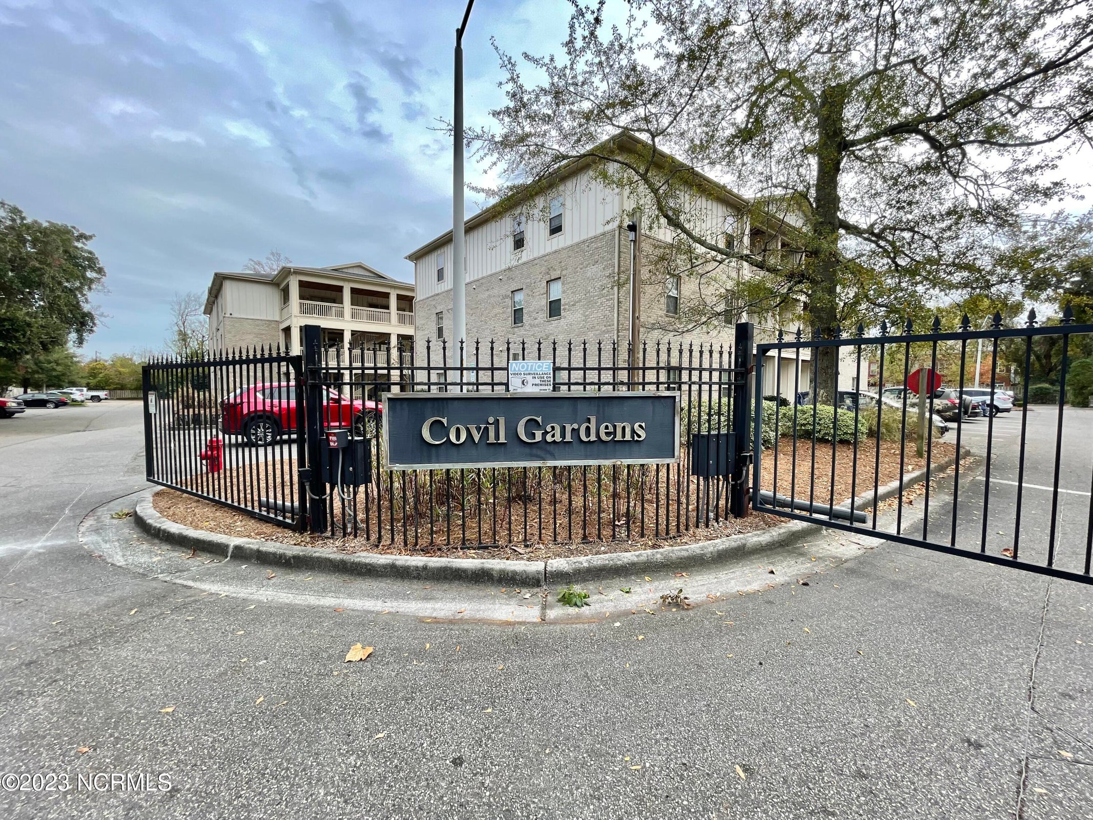 123 Covil Ave - 1